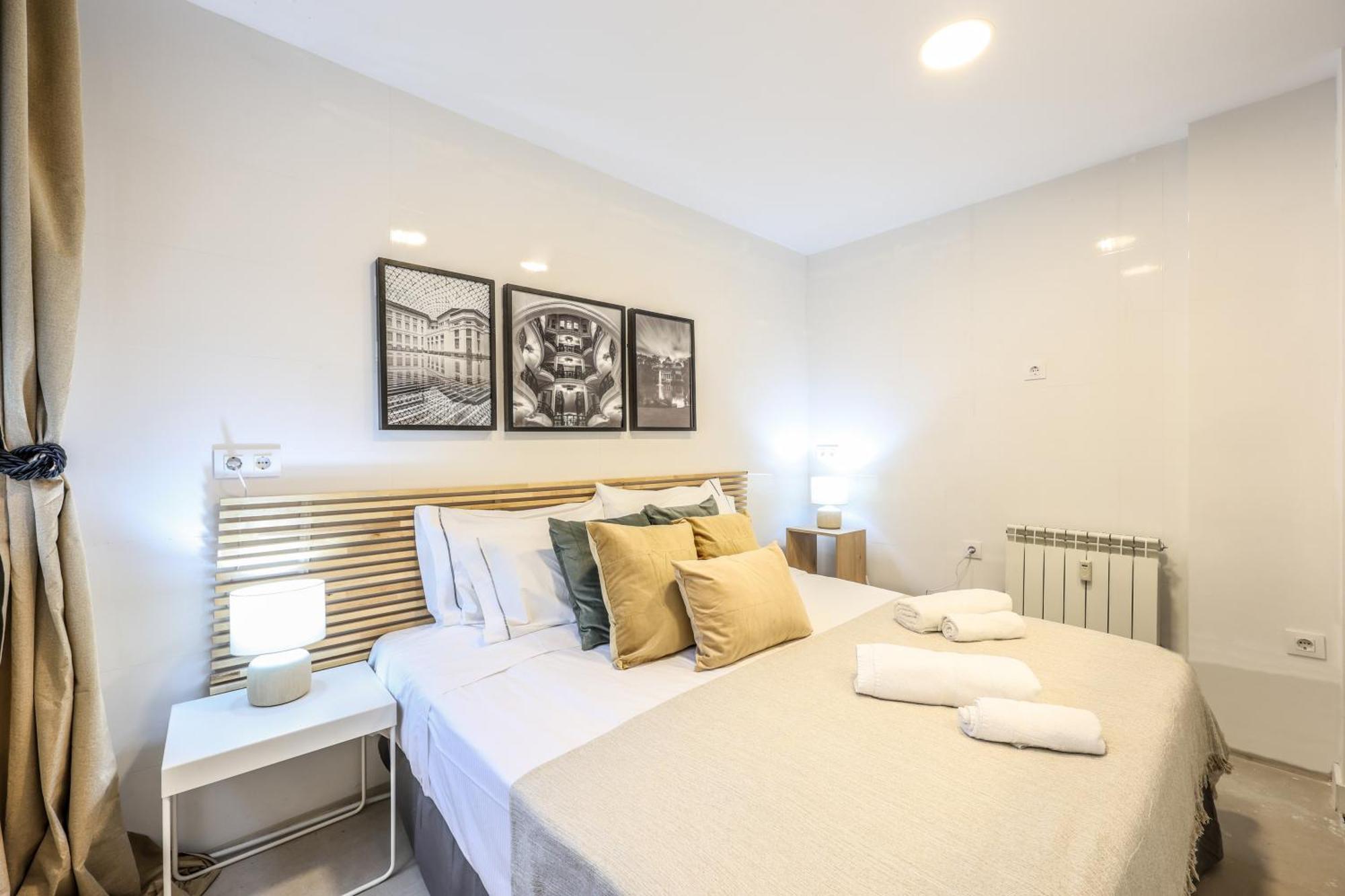 Be Coliving Madrid Centro Hotel Ngoại thất bức ảnh