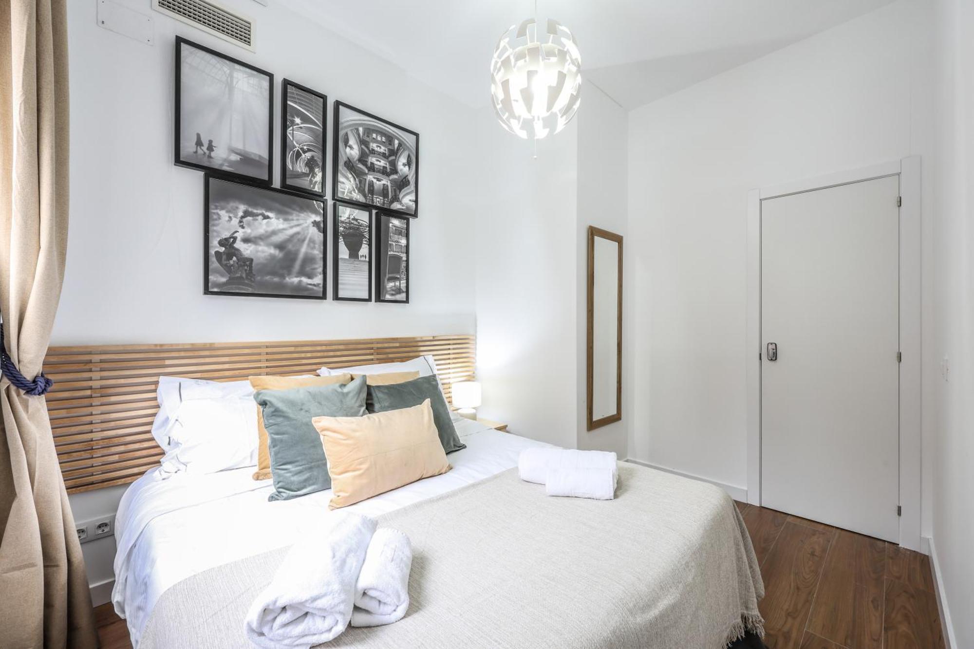 Be Coliving Madrid Centro Hotel Ngoại thất bức ảnh