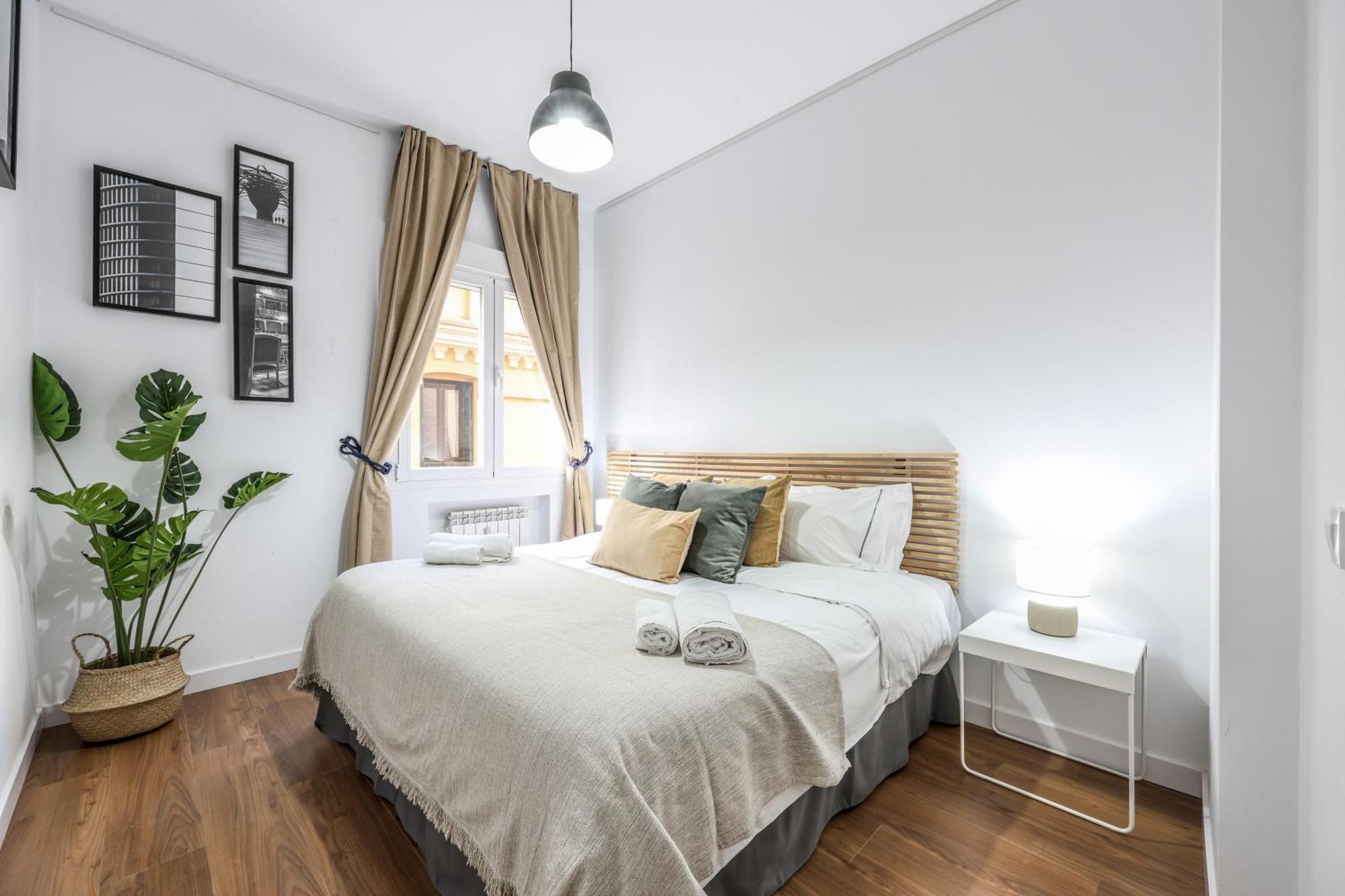Be Coliving Madrid Centro Hotel Ngoại thất bức ảnh