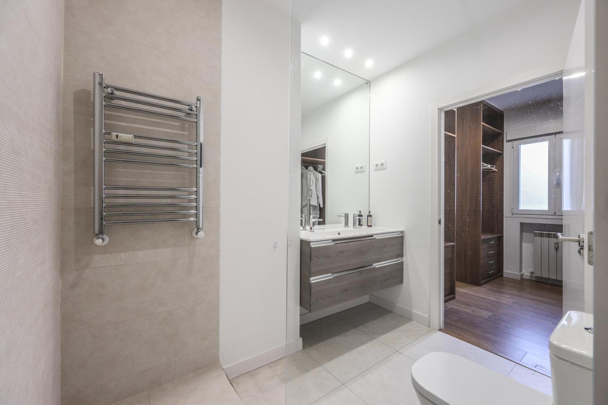 Be Coliving Madrid Centro Hotel Ngoại thất bức ảnh
