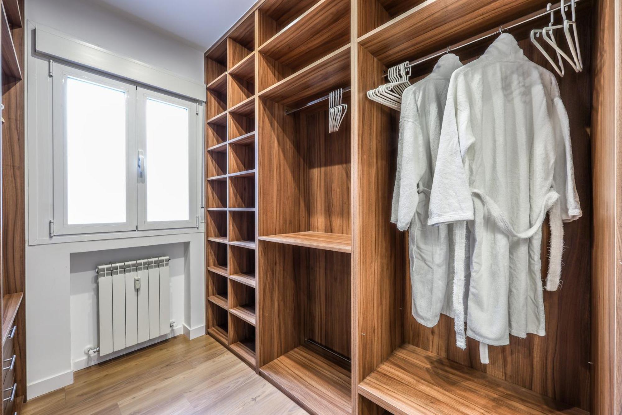 Be Coliving Madrid Centro Hotel Ngoại thất bức ảnh