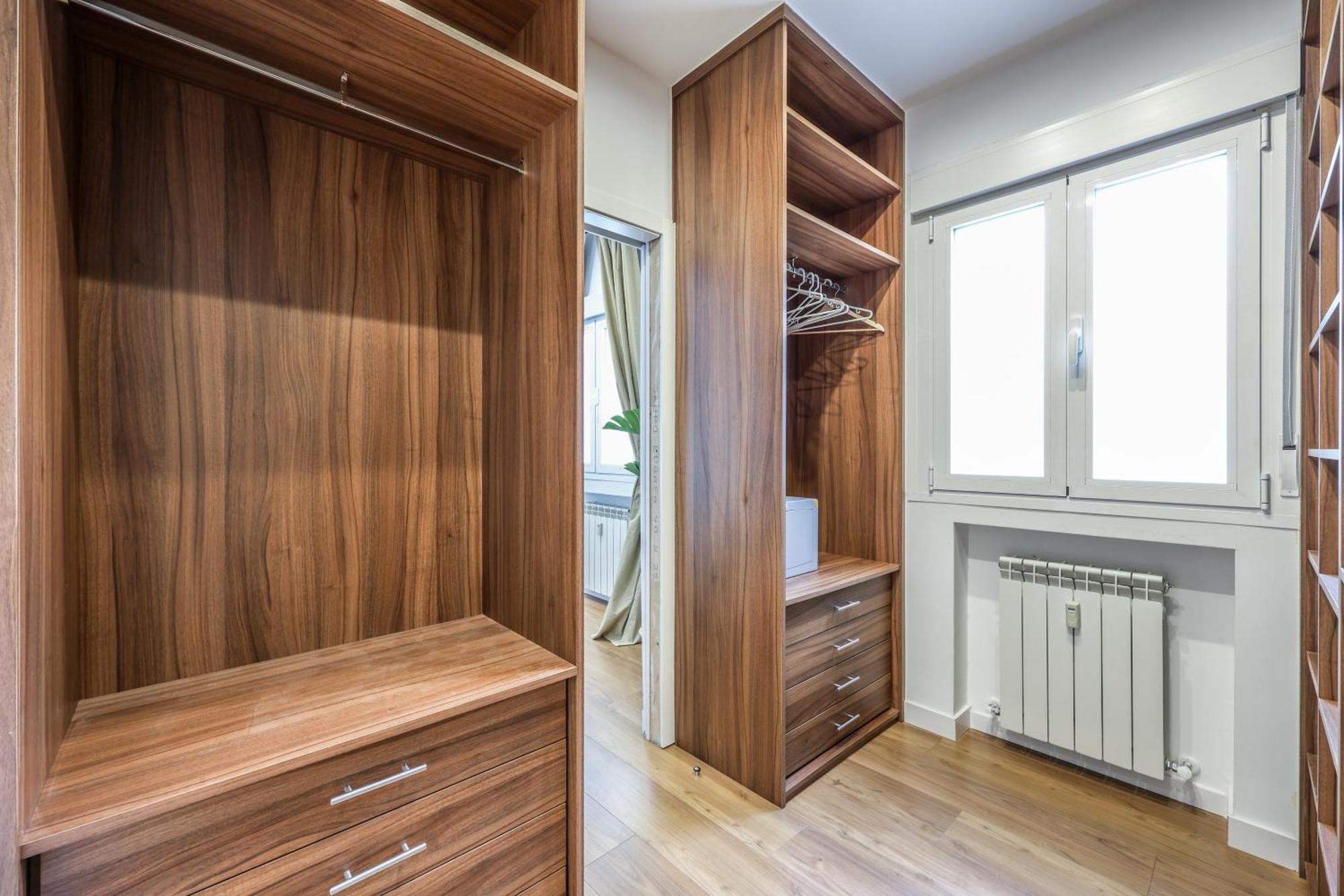 Be Coliving Madrid Centro Hotel Ngoại thất bức ảnh