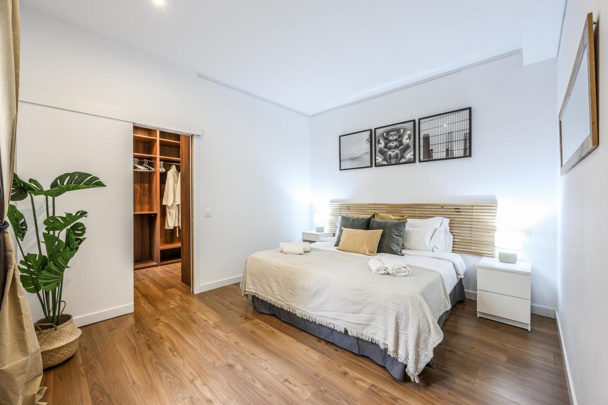 Be Coliving Madrid Centro Hotel Ngoại thất bức ảnh